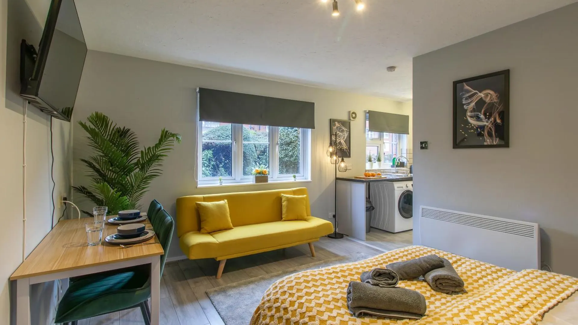 Open Mind Property - Studio Apartment - Free Parking Southampton